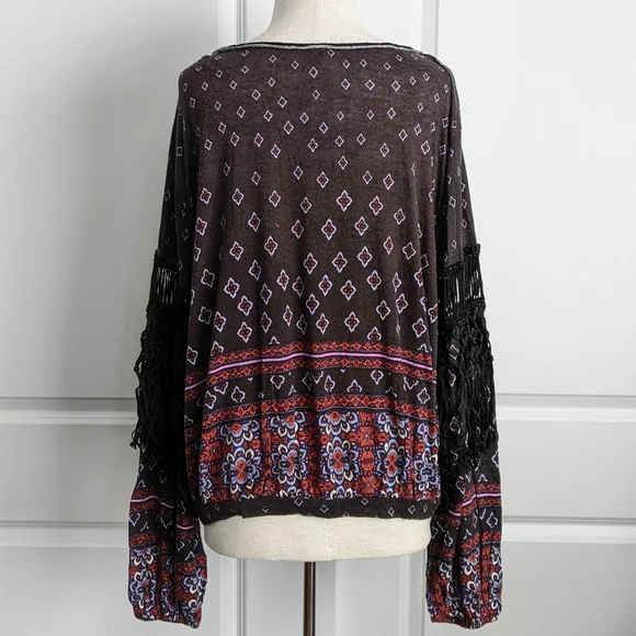 Free People Top Fringed Macrame Front Tie V-Neck Long Sleeve Black Multi L NWT - Picture 11 of 16